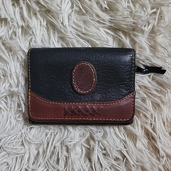 *SOLD* Vintage Black & Brown Pebbled Leather Small Wallet - Picture 6 of 8